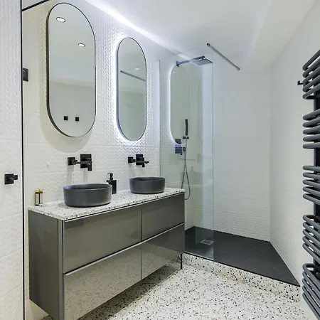 Apartment Lovely - 3br 6p - Canal St Martin